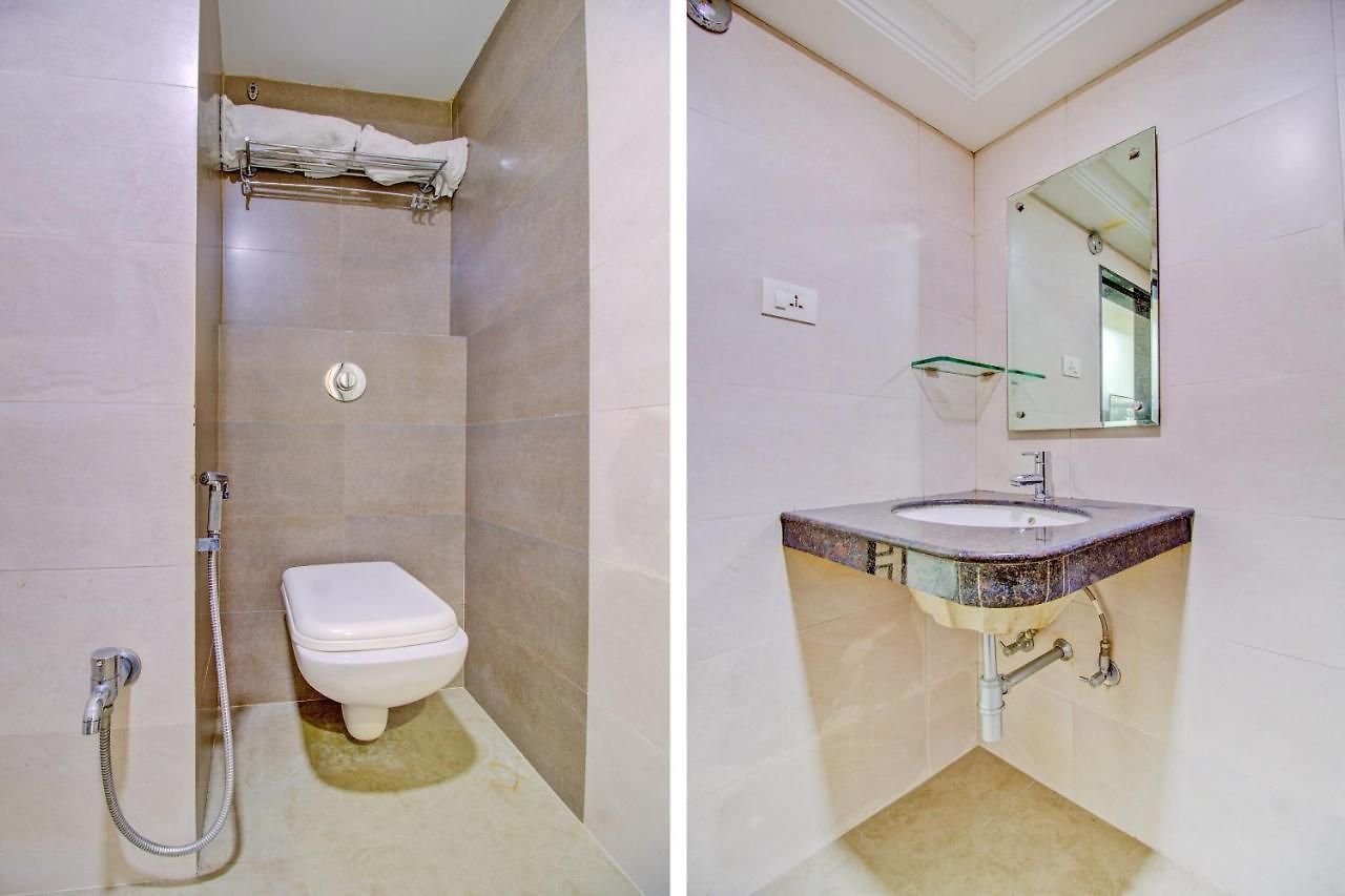 Hotel Capital O 76484 Balwas International 3*