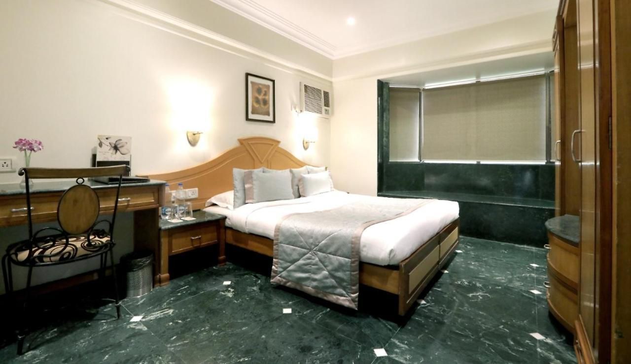 Sai Leela Hotel