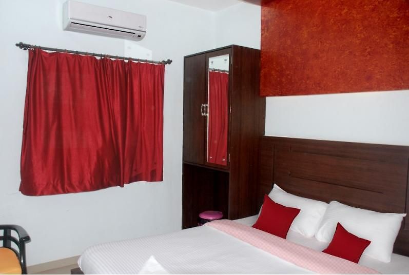 Fabhotel Adore Mumbai