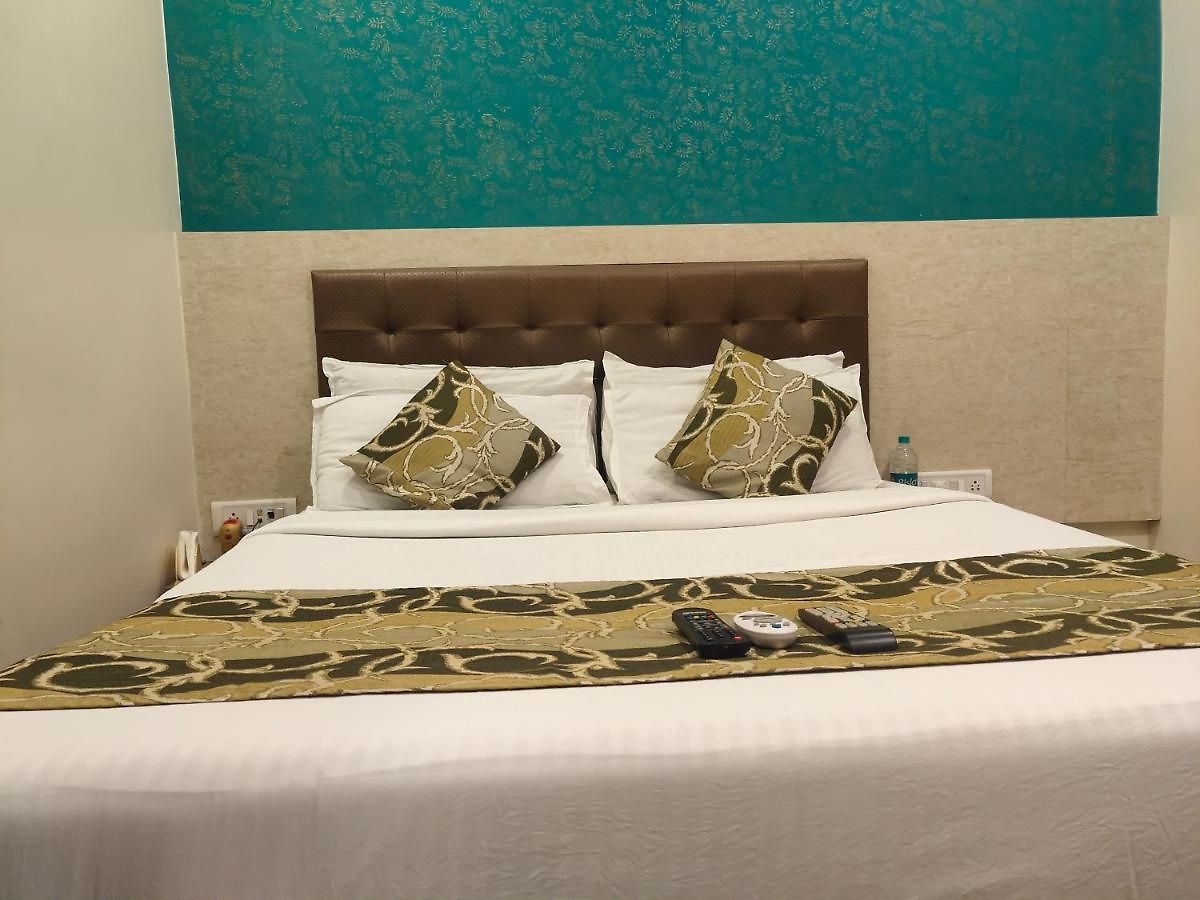 Golden Nest Popular Residency