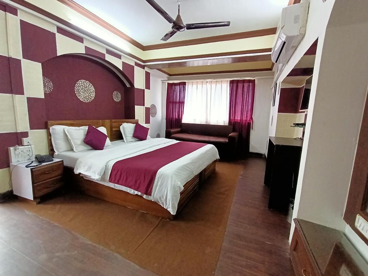 Kalpataru Hometel Hotel