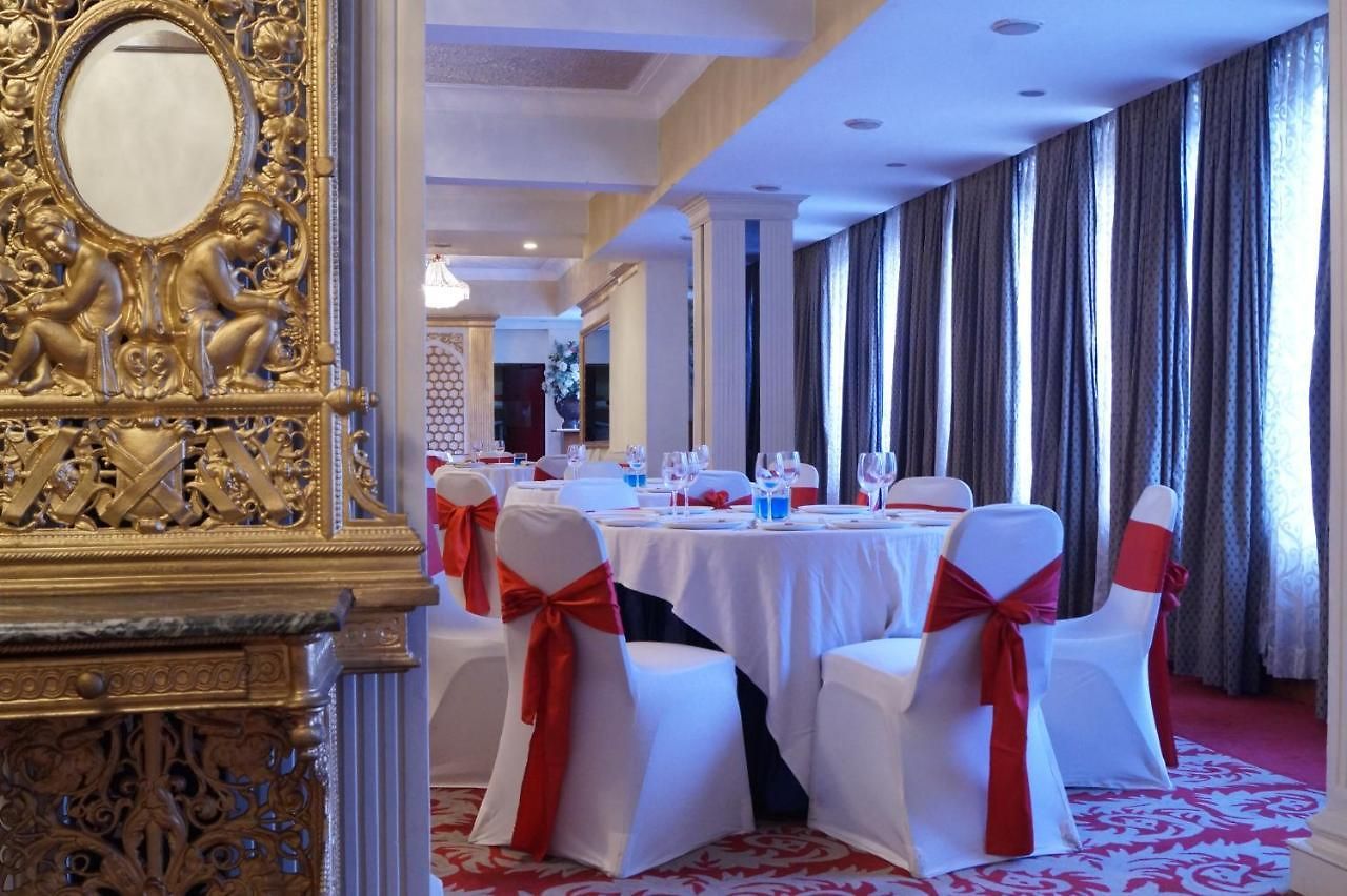 The Ambassador, Marine Drive,