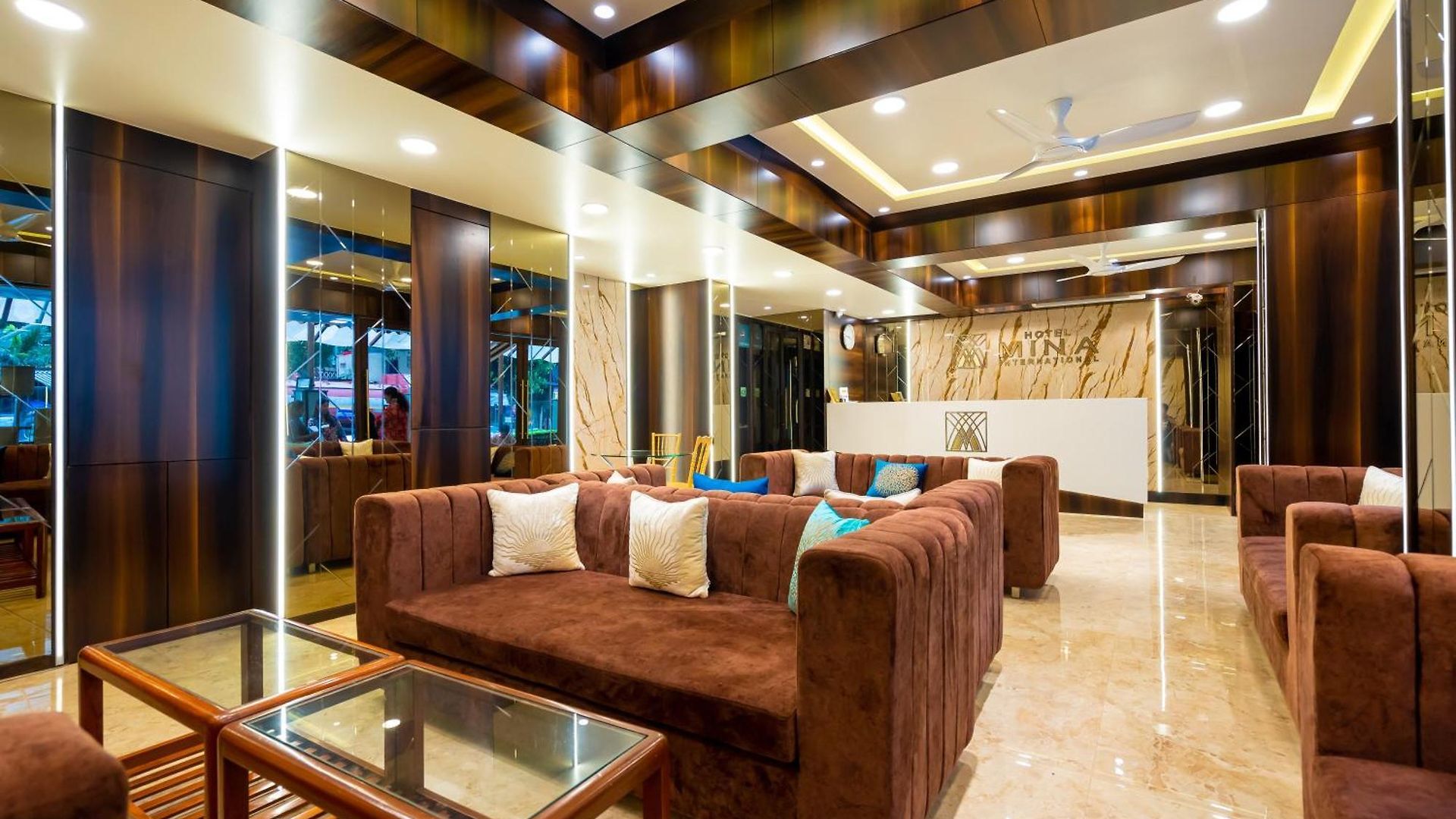 Mina International 3*