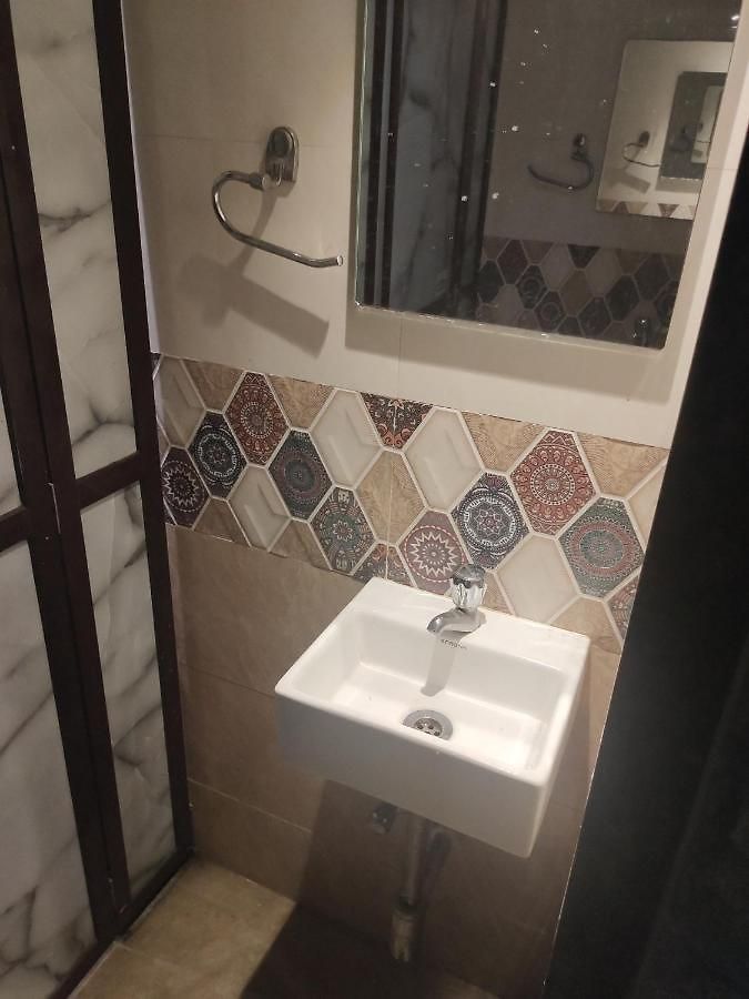 Almas Andheri West Hotel
