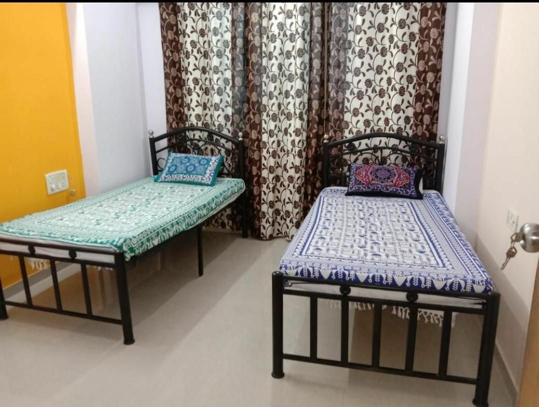 Hostel Oxotel Male Paying Guest