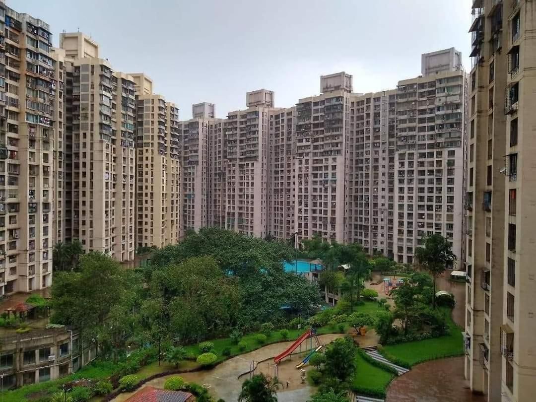 Oxotel Male Paying Guest * Mumbai