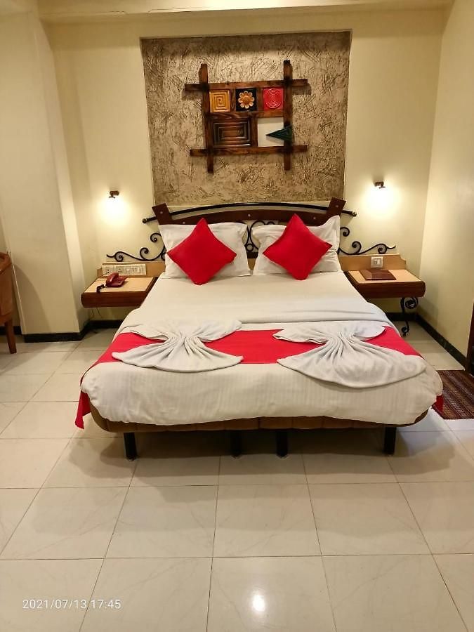 Adi Ashray Hotel Mumbai