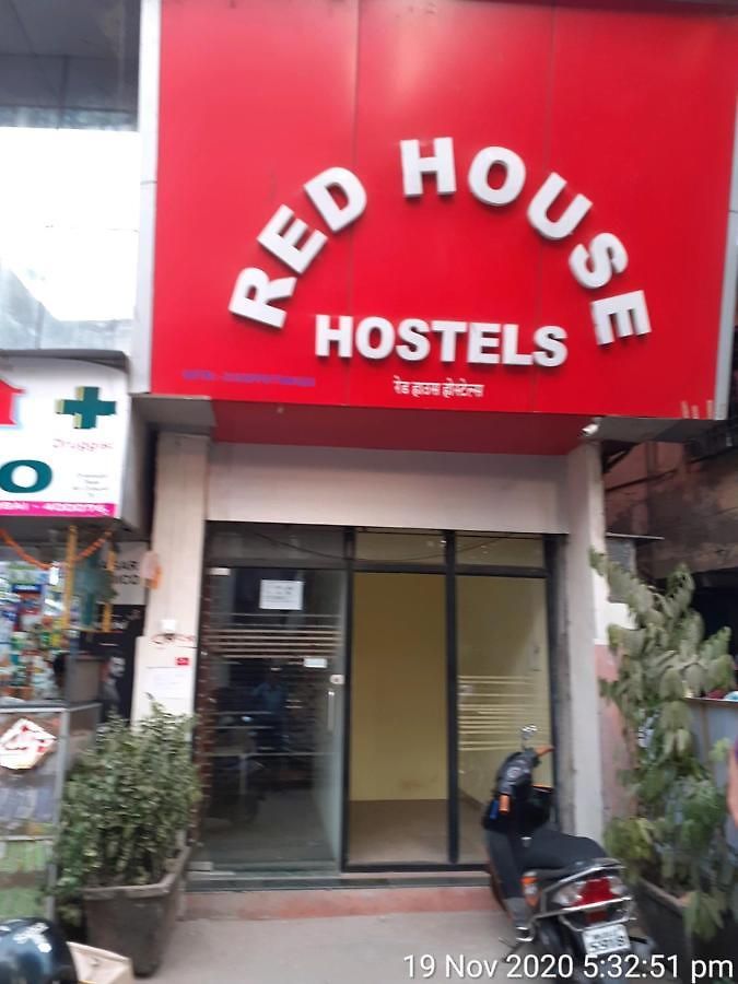 Hostel Redhouse *