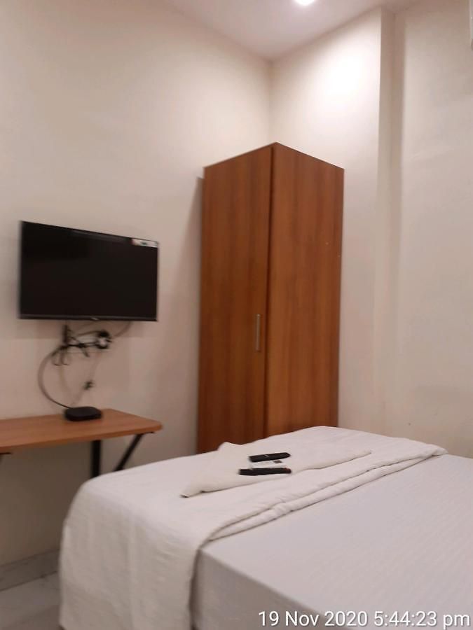 Redhouse Hostel Mumbai