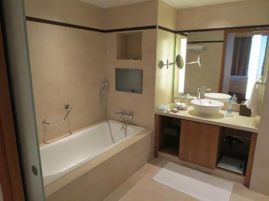 Hotel Hotel Royal Ns *