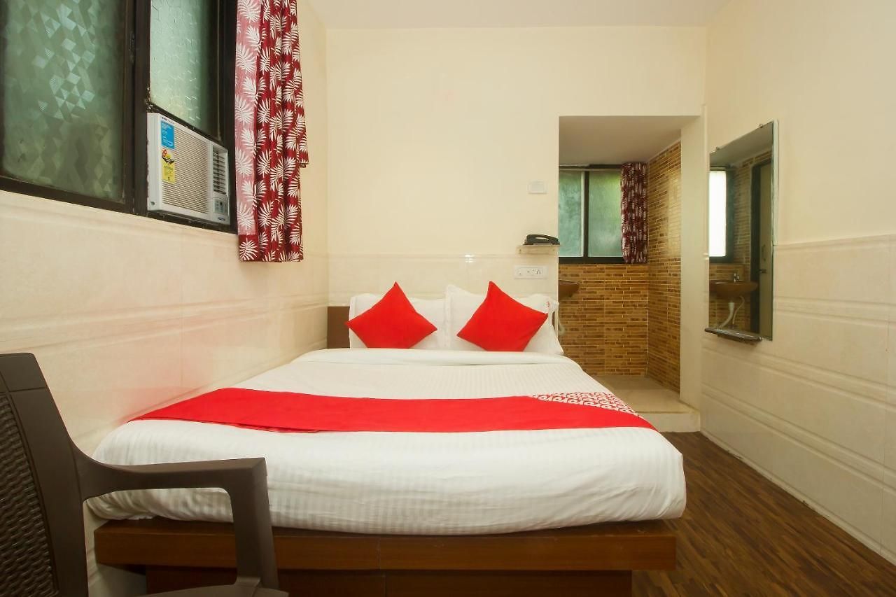 Vaccinated Staff - Oyo 24430 Hotel Baldev Palace Hotel 3*