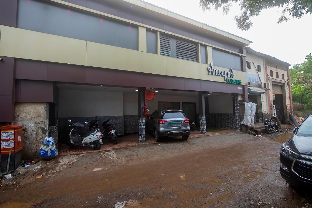 Amrapali Lodging And Boarding Hotel Mumbai