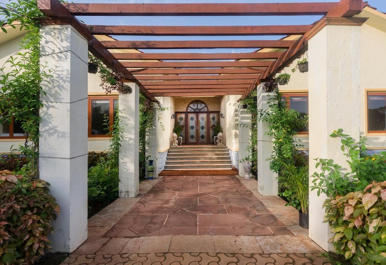 Ama And Trails Nine Palms Alibaug Villa