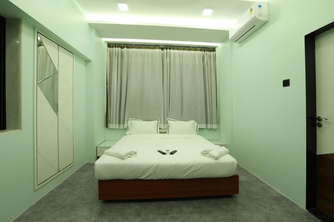 Luxury 5 - Bedroom Appartment Near Dadar Tt Apartment *