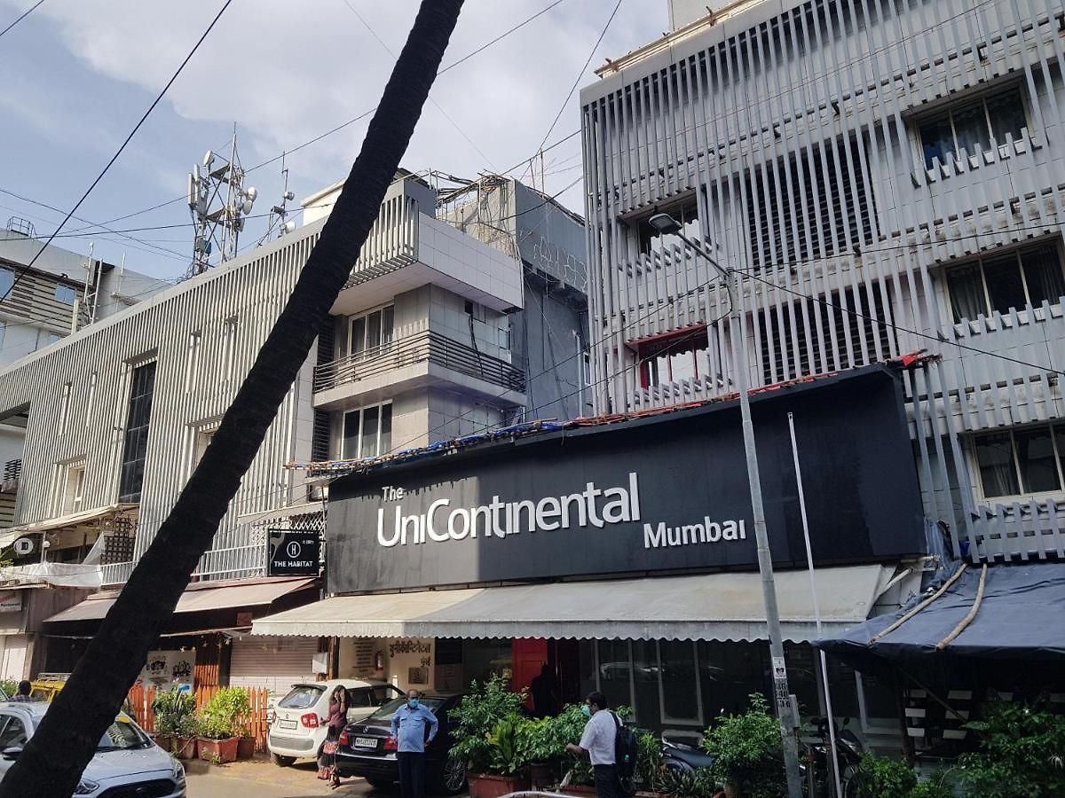 Unicontinental Hotel