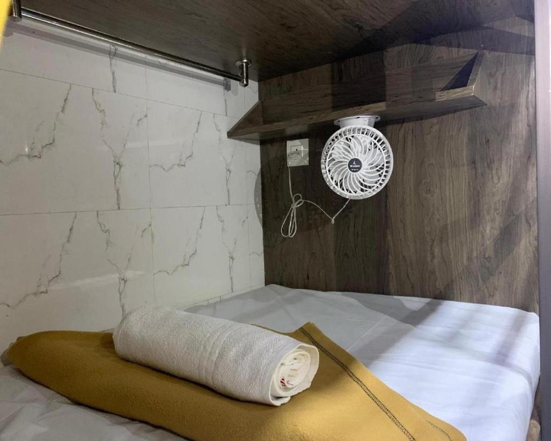 Neenava Hotel