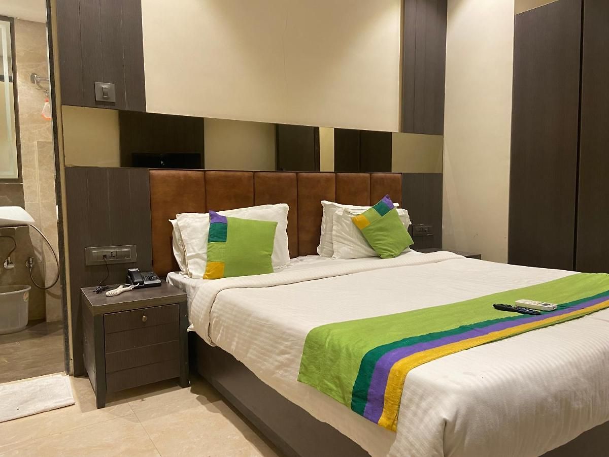 Hotel Oyster Andheri West Mumbai