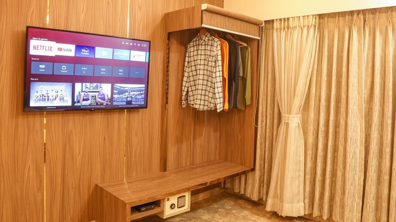 Surya Prakash 3* Mumbai