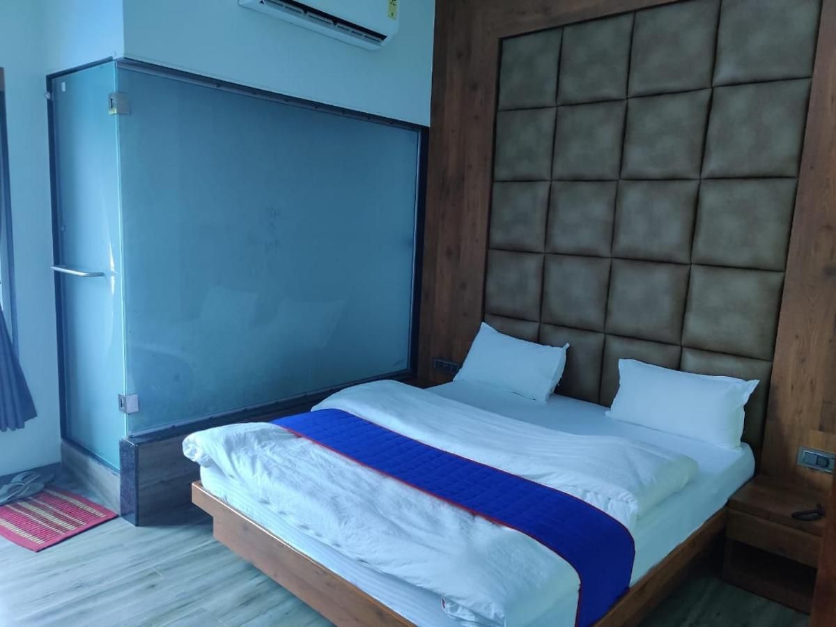 The Saroja Grand Villa Resorts