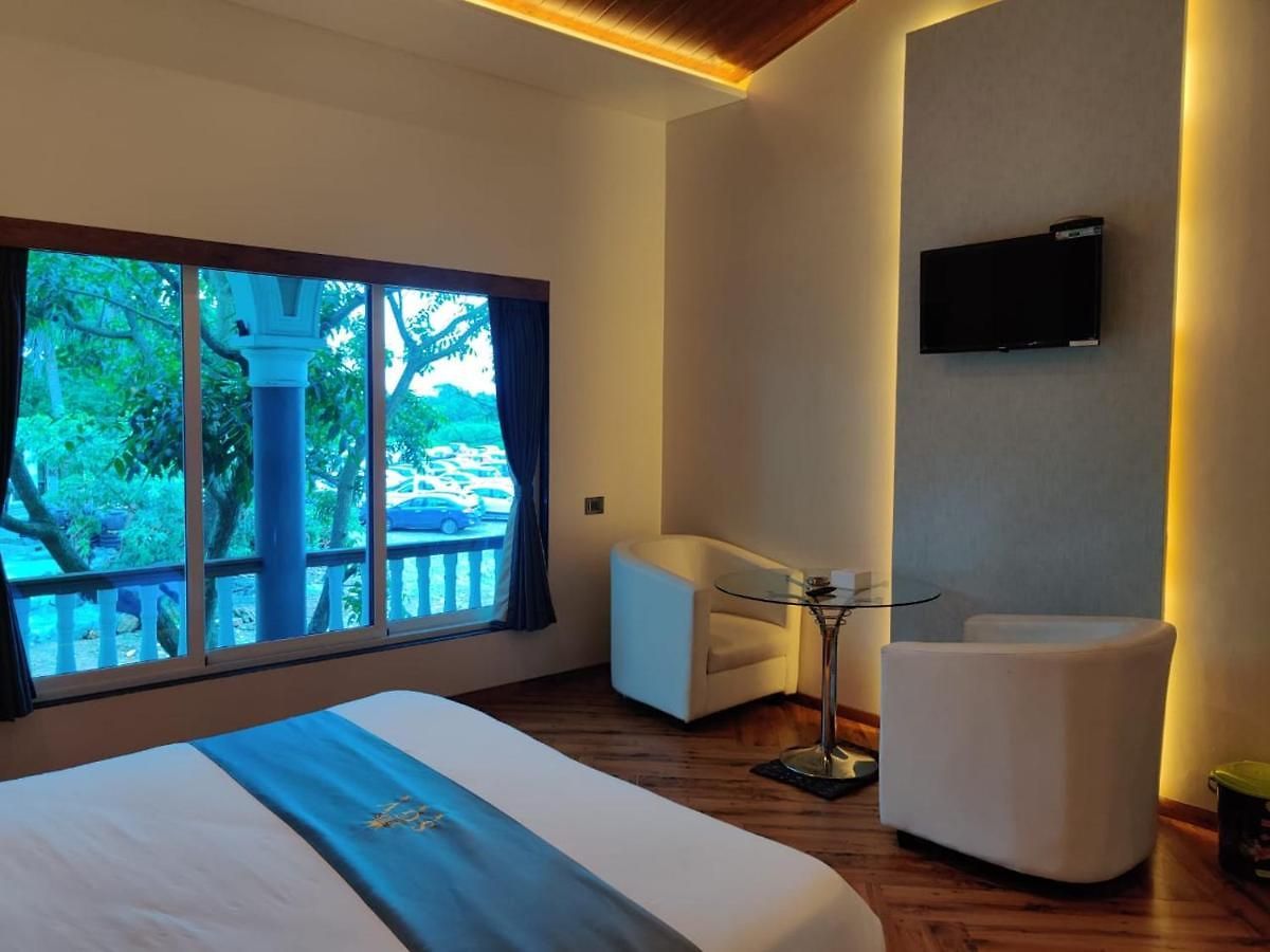 The Saroja Grand Villa Resorts Guest house