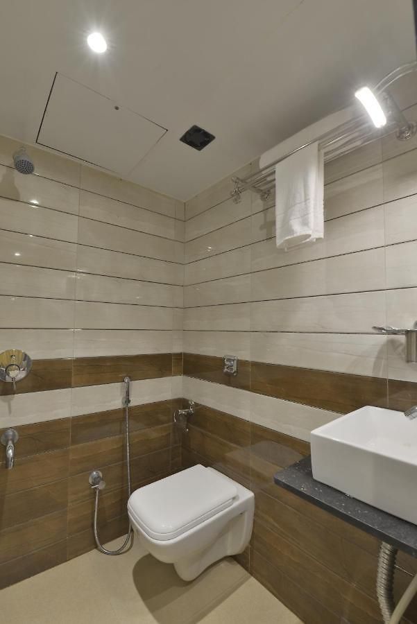 Residency Park Near Masjid Rly Station South 3* Mumbai