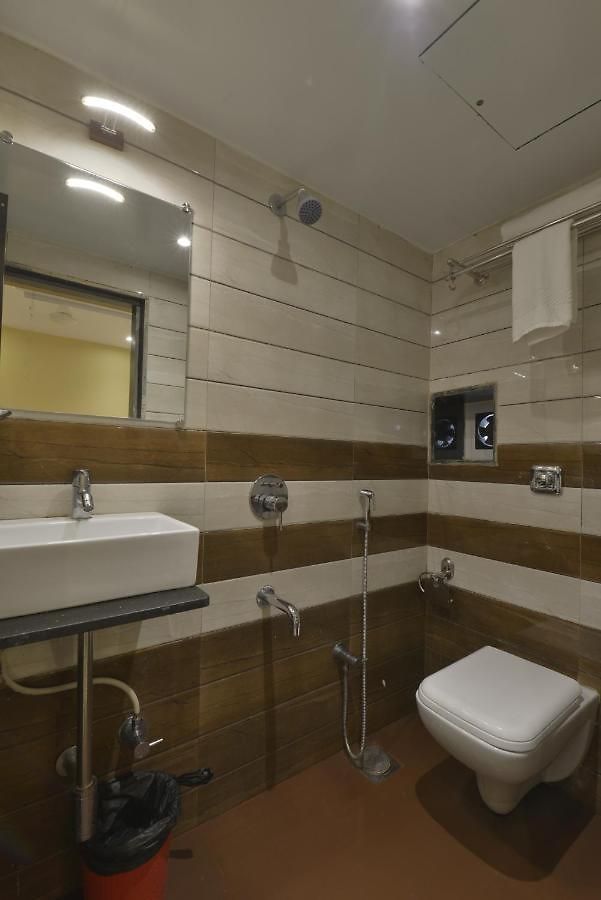Residency Park Near Masjid Rly Station South 3* Mumbai