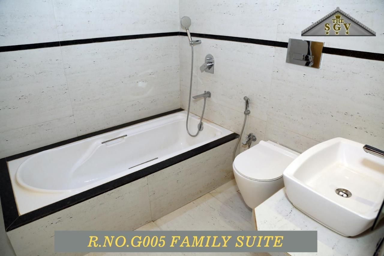 Guest house The Saroja Grand Villa Resorts Mumbai