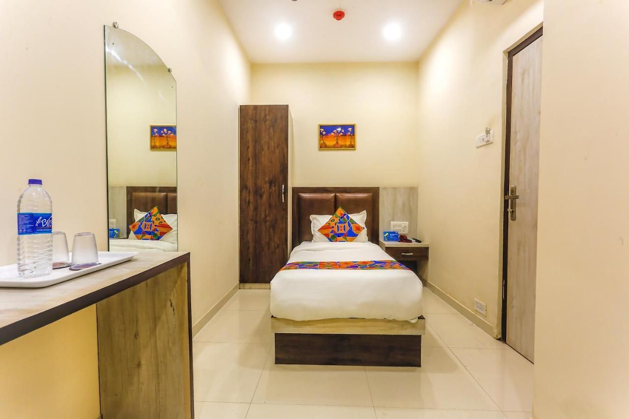 Fabhotel Tavakkal Mumbai