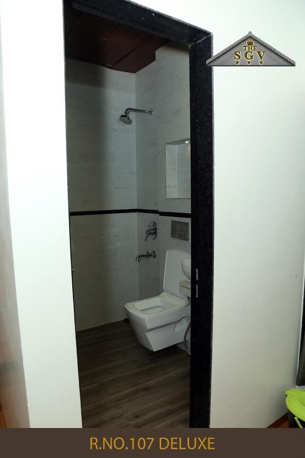The Saroja Grand Villa Resorts Guest house Mumbai