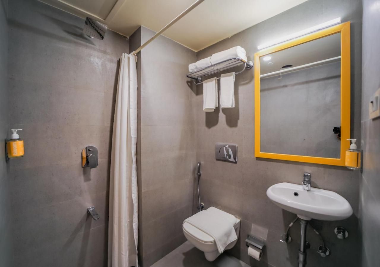 Hotel Bloom - Worli