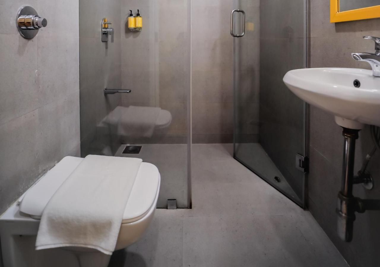 Bloom - Worli Hotel 3*