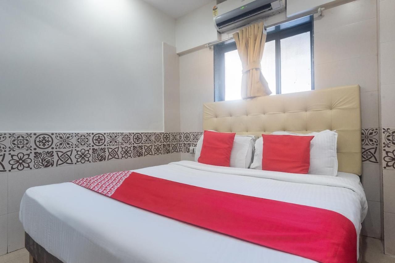 Hotel Oyo 49867 Hotel Kalpana Residency 3*