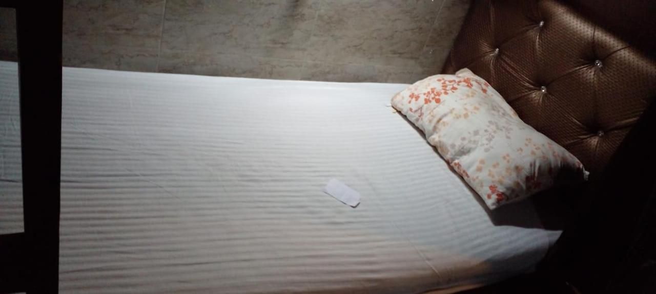 Bed Station Dormitory Bed & Breakfast *