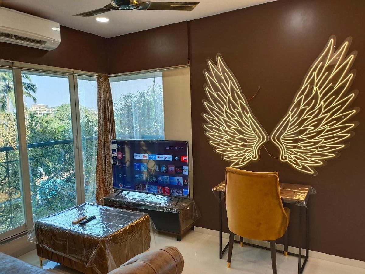 Osi Bandra West Apartment