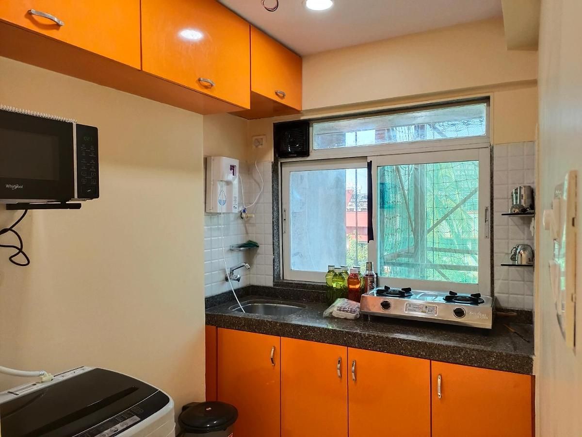 Osi Bandra West * Mumbai