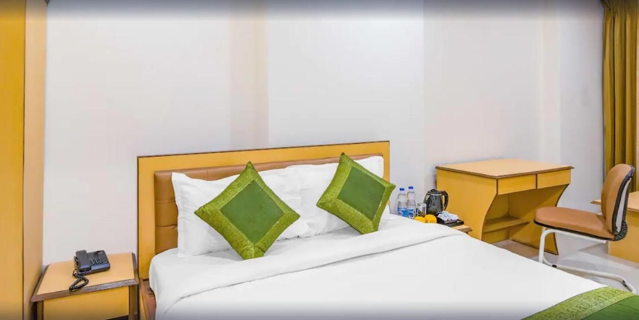 Jayohotel Orbit Enclave Hotel