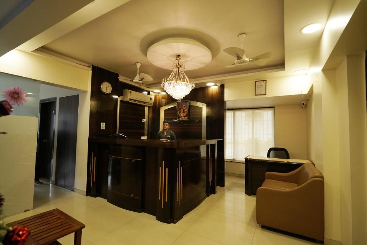 Daisy Residency By Rr Rooms Guest house *