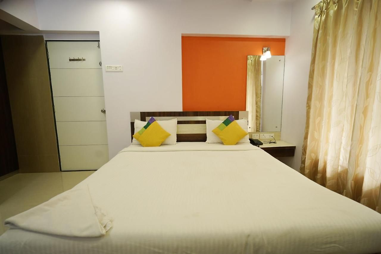 Daisy Residency By Rr Rooms Guest house Mumbai