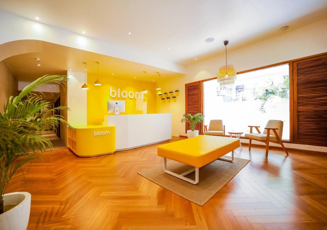 Hotel Bloom - Juhu Mumbai