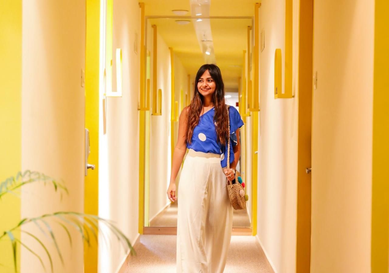 Bloom - Juhu 4*