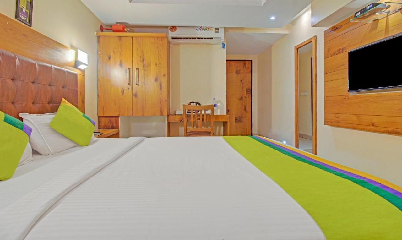 Hotel Treebo Trend Anam Interrnational 3*