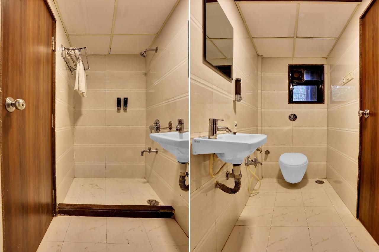Oyo Flagship 83355 Om Sai 3* Mumbai