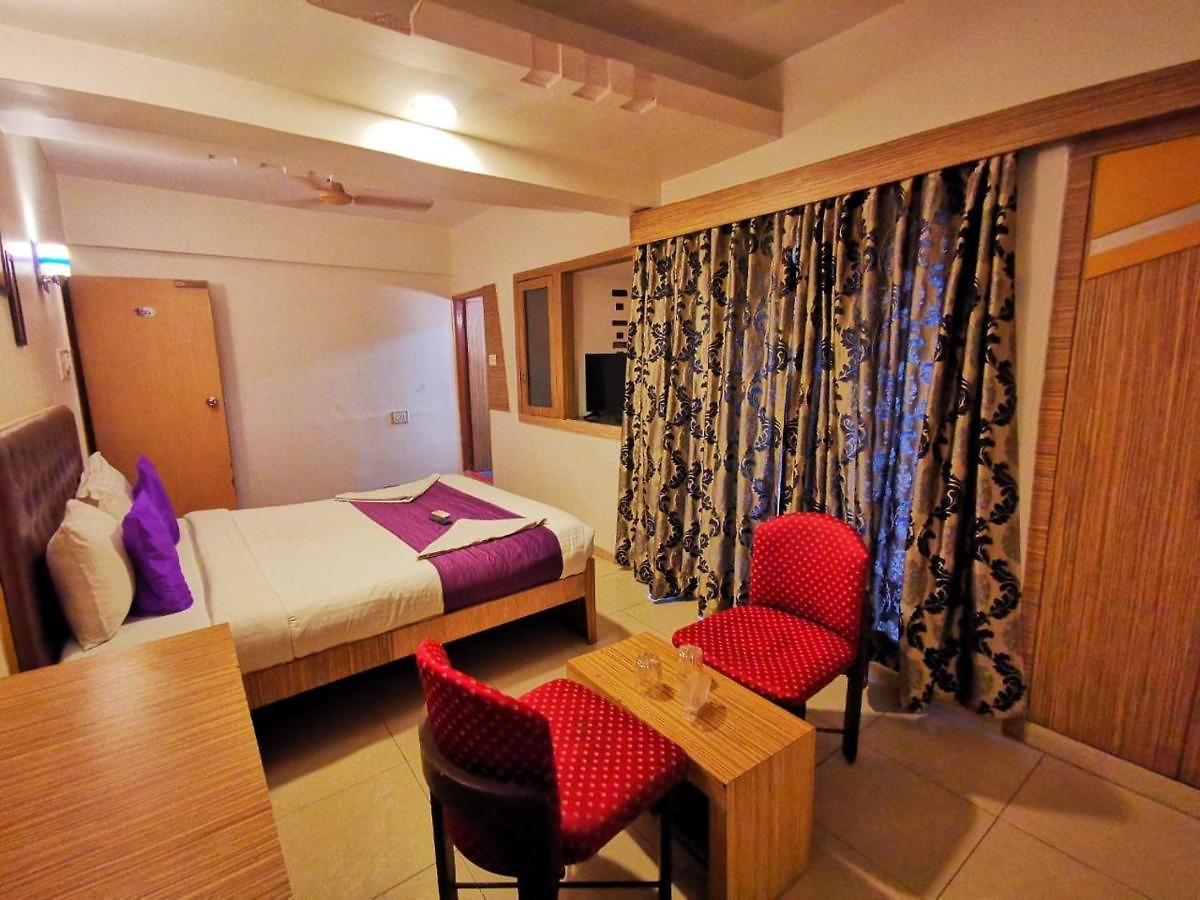 Hotel Neelkiran