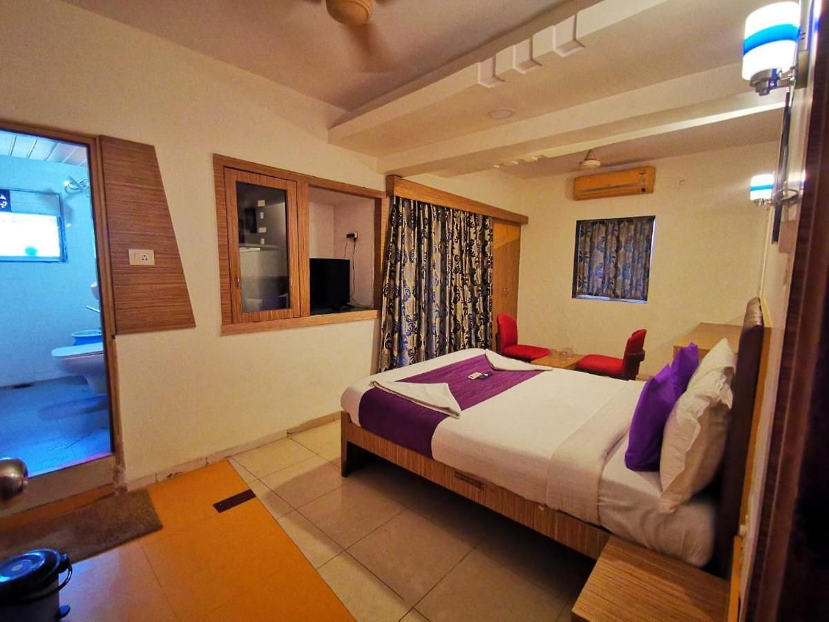 Hotel Neelkiran Mumbai
