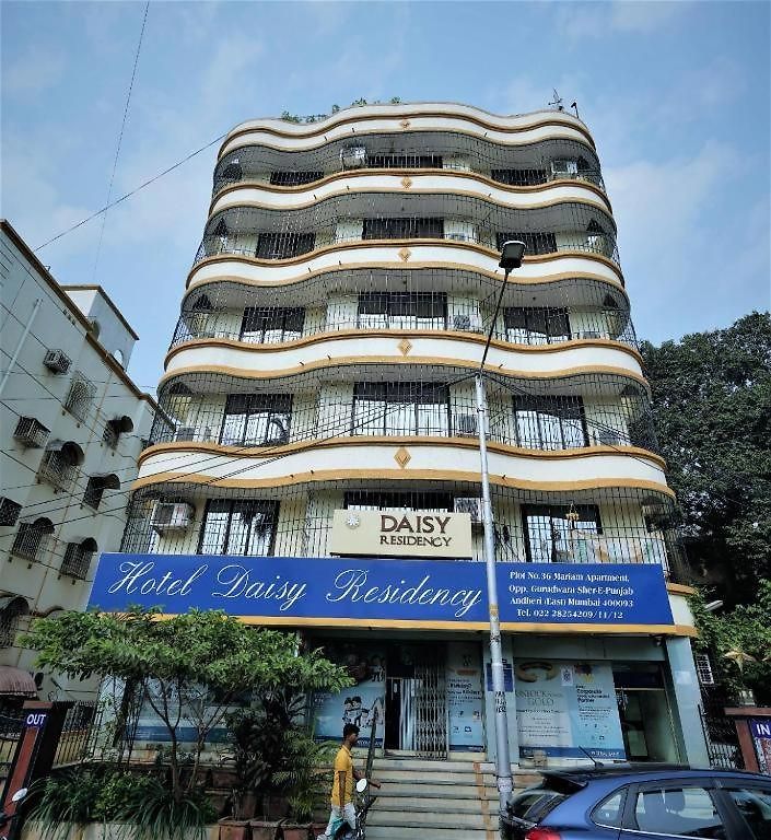Daisy Residency By Zone Hotelz Guest house *