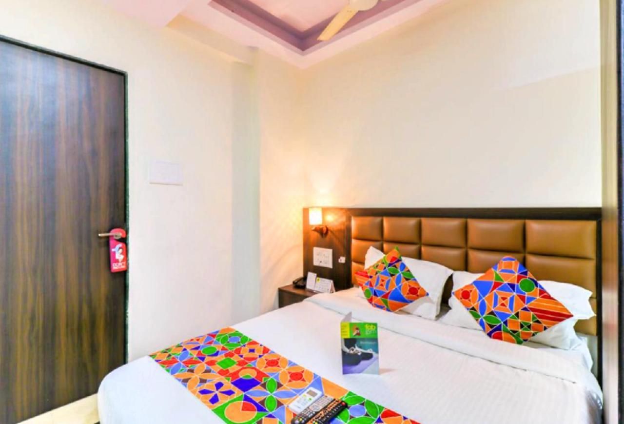 Fabhotel Galaxy 3* Mumbai