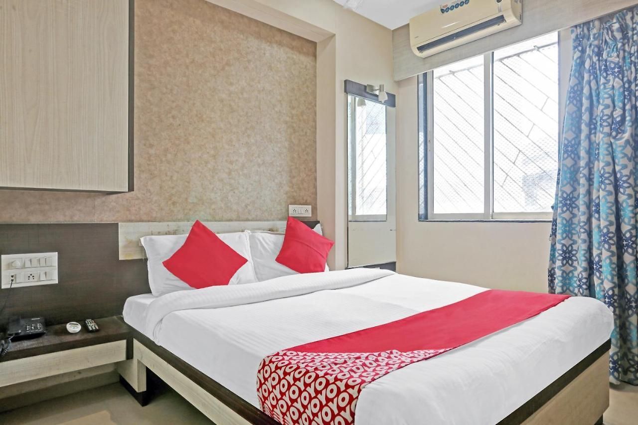 Hotel Oyo Flagship 83475 Starlight Mumbai