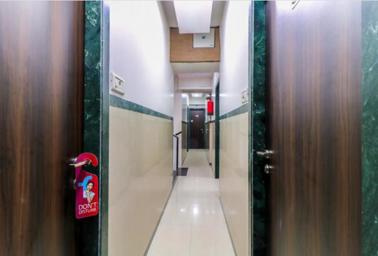 Fabhotel Galaxy 3* Mumbai