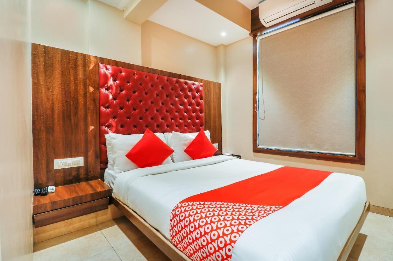 Hotel Oyo 70475 Sea Breeze 3*