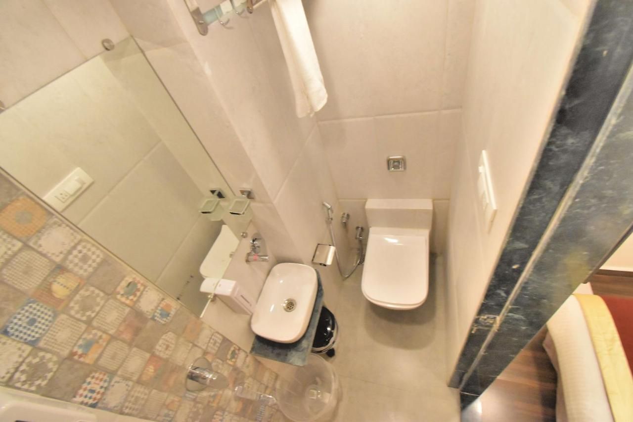 Bed & Breakfast Hotel Juhu 6